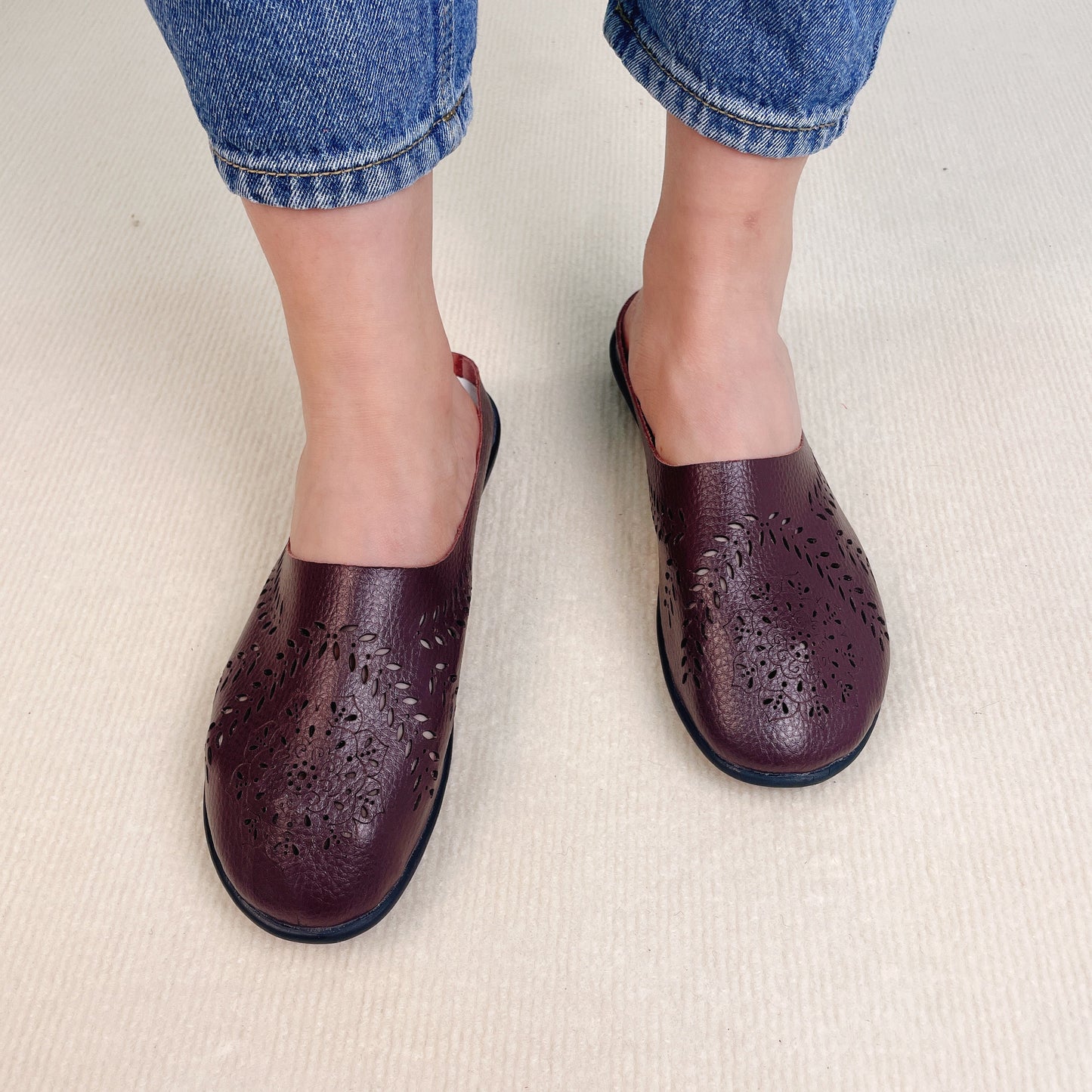 🔥49% OFF - Casual All-match Hollow Slippers