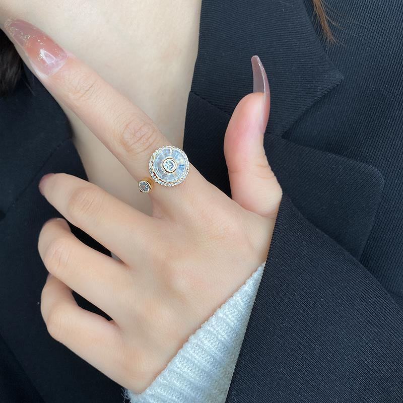 Crystal Anxiety Relief Spinning Ring