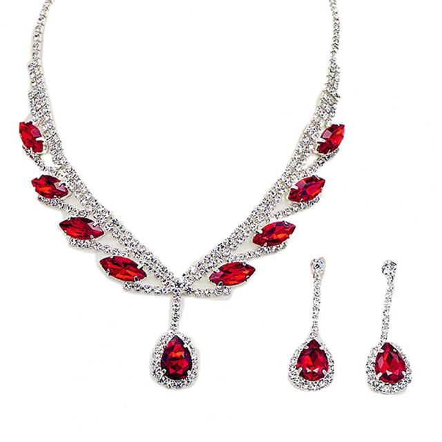 Bridal teardrop-shaped rhinestone jewelry