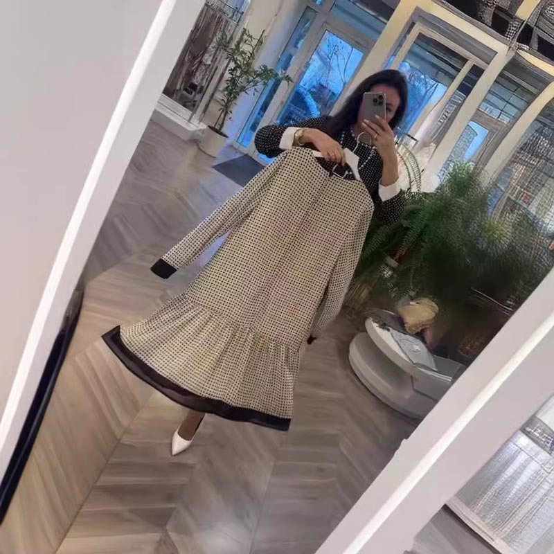 đWomenâs Elegant Round-neck Long-sleeve Polka Dot Dress