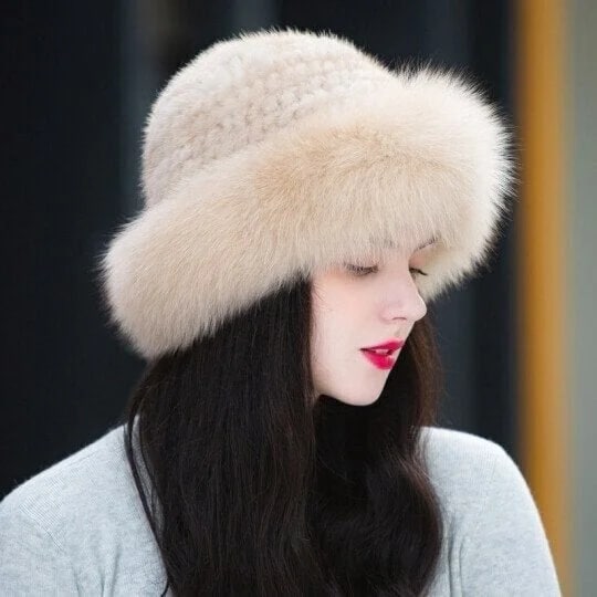 Women’s Winter Furry Hat