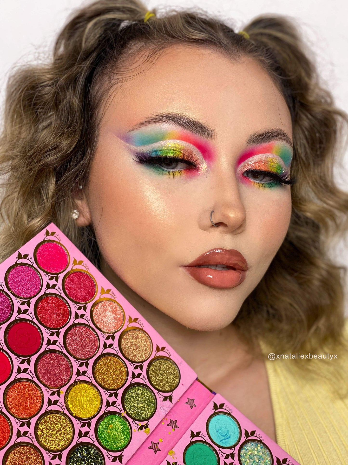 multi color eyeshadow palette