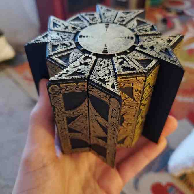 ghost chaser hell box