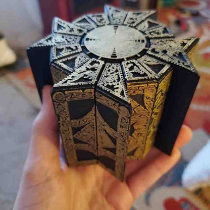ghost chaser hell box