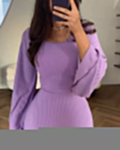 Elegant tie-waist knitted dress
