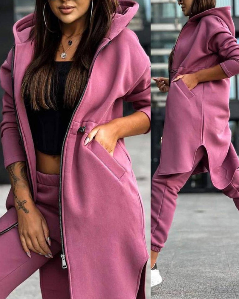 Two-piece set consisting of a plain coat and trousers