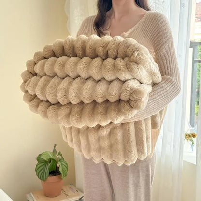 [🔥Final 24-hour Preferential Deal🔥]2024 HOT SALE🎄Popular thickened rabbit plush nap blanket, flannel milk velvet cover blanket