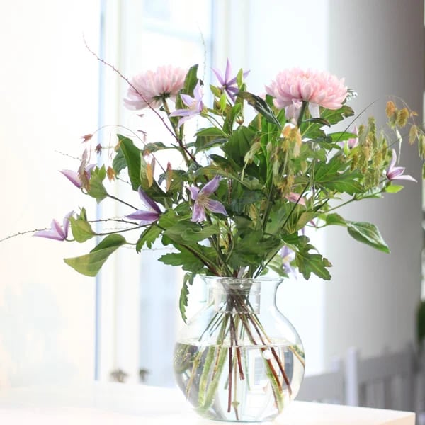 🎁Spiral Ikebana Stem Holder💐