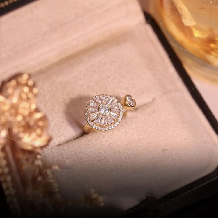 Crystal Anxiety Relief Spinning Ring