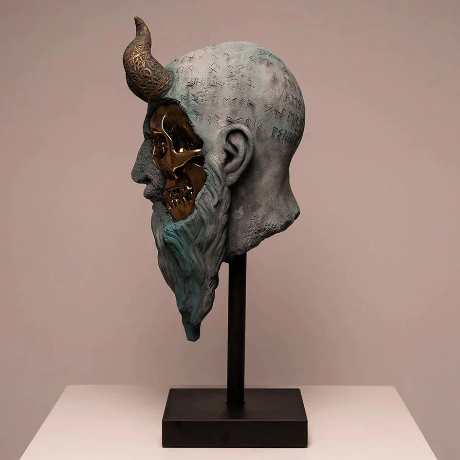 Mimir Skull Statue
