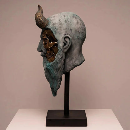 Mimir Skull Statue