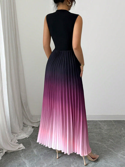 👗💜 Ombre Pleated Sleeveless Mock Neck Maxi Dress