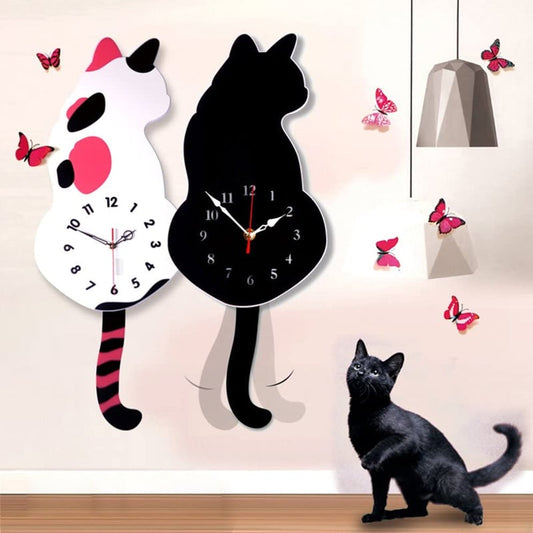 aldorian™-Nordic cat with wagging tail wall clock