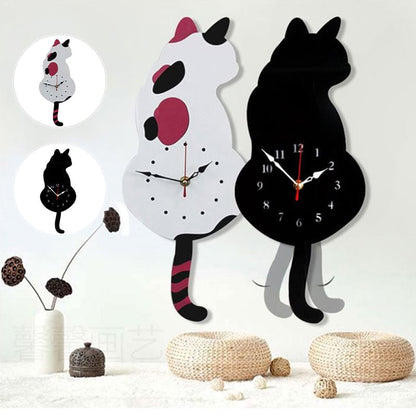 aldorian™-Nordic cat with wagging tail wall clock