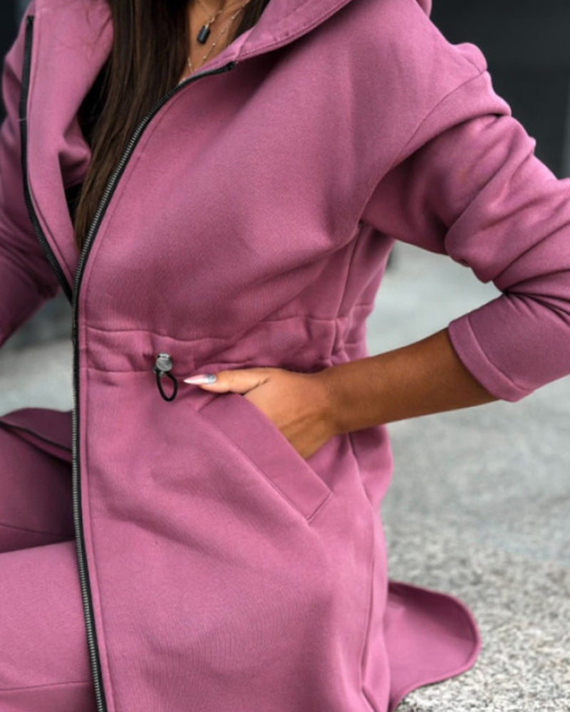 Two-piece set consisting of a plain coat and trousers