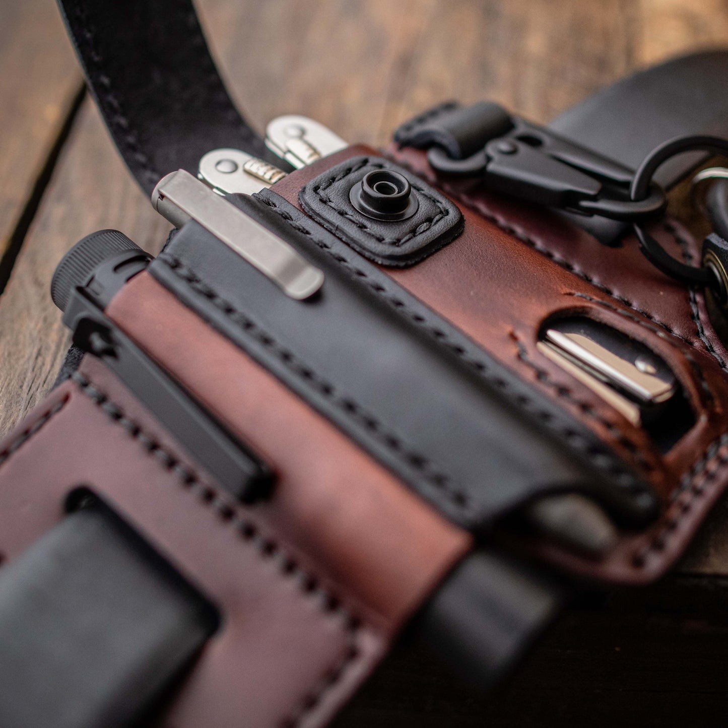 ✨🔥Men's Genuine Leather EDC Belt Loop Waist Outdoor Multitool Sheath